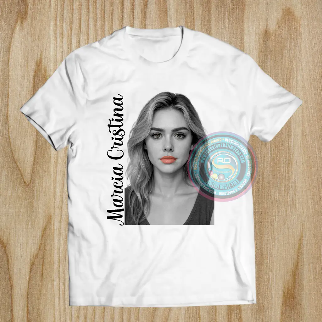 Camiseta DTF personalizada com foto e nome